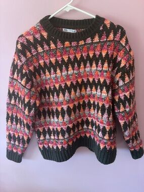 Zara Black Crewneck Sweater with Pink & Coral Fair Isle Pattern